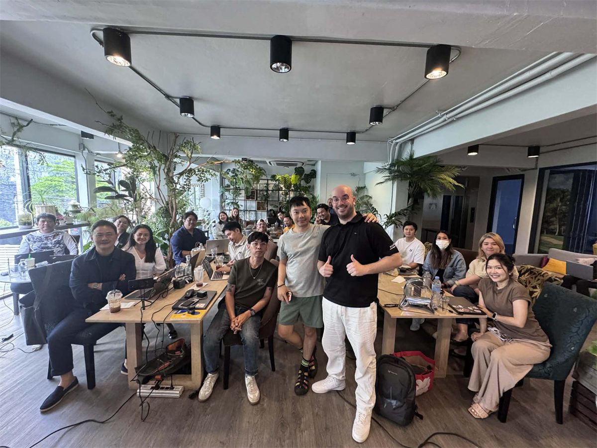 Jonny West — global online entrepreneur and AI strategist